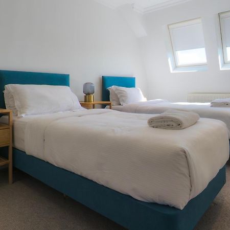 Madison Hill - White Hill House 5 - 3 Bedroom Flat Лондон Екстериор снимка